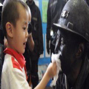 父亲很平凡 但他是我的大英雄