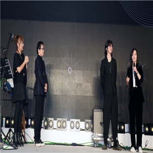 环球携手十一音乐举办战略签约记者会