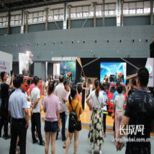 车展恰逢进口车关税下调 淡季又迎销售高峰