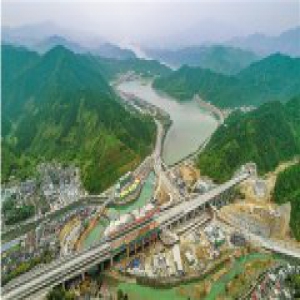 软硬并举 铸造环境新优势