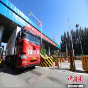 收费仅需10秒！河北首条高速公路货车ETC车道开通