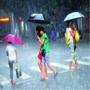 河北：雷雨与晴天共存，防雨防晒防大风