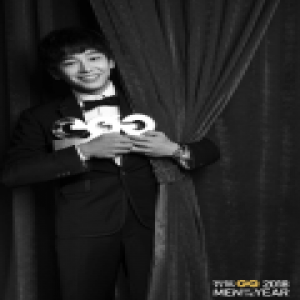 彭昱畅出席时尚盛典 获“年度新锐演员”奖再受肯定