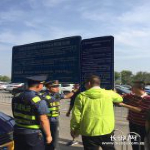 石家庄机场：加强出租车运营管理 要求按计价器显示金额收费