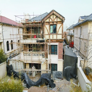 来广营乡润泽御府违建潜滋暗长 近半数装修户悄悄挖坑