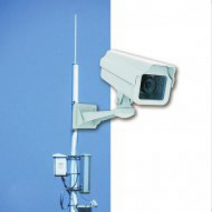 山东警方8条措施整治限速忽高忽低 停用587处测速设备