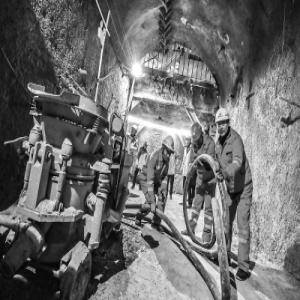 地铁3号线换乘通道不设台阶 一期东段有望年内开建