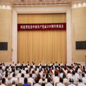 【长城评论】农村富不富，关键在党支部