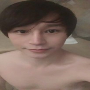 陈奕天素颜温泉照流出 网友大呼都奶白得赶得上刘昊然了