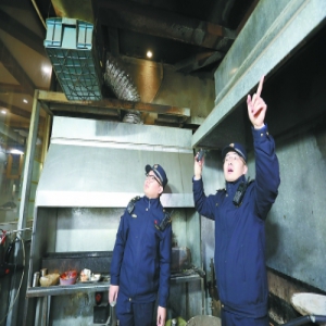 启动应急预案 城管地毯式拉网检查应对重污染