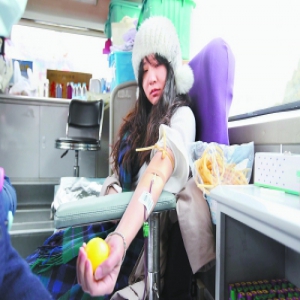 龙潭庙会四天300余人无偿献血