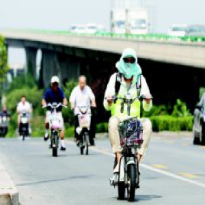 超高温时段严禁进行露天作业 6月至9月要发防暑降温费