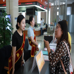 河北石家庄：贴心服务解民忧 增强群众获得感