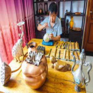 河北大城：四代坚守传承错金银錾刻技艺