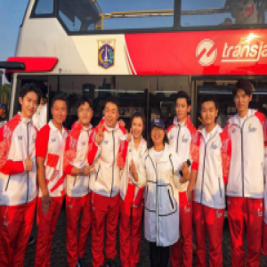 年仅19岁成亚运会火炬手 张逸杰有怎样的魅力？