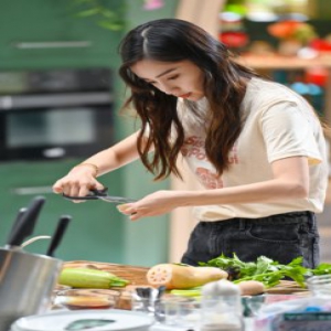 Angelababy杨颖回应网络造谣