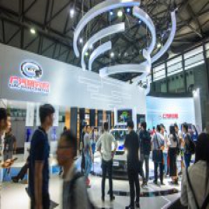 广汽研究院参展现场 零距离体验未来出行新方式