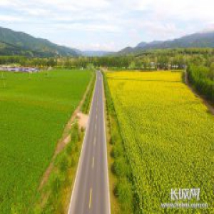 看“一号风景大道”如何铺就旅游富民路