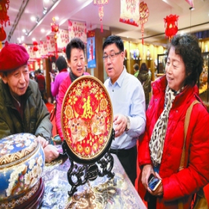 庙会闹新春 非遗来助阵 京城百姓乐趣多