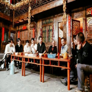 ONER《野生厨房》放飞自我合唱《在希望的田野上》 林彦俊被李诞带坏要躺着？