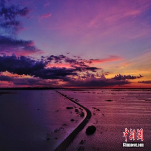 水天一色美如画 航拍江西永修“最美水上公路”