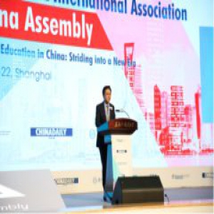 TutorABC创始人杨正大用行动证明，专业教学比会说流利的英语更重要