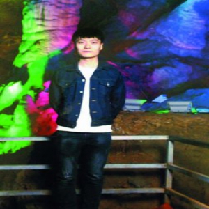 跳河救人 这两位大学生好样儿的！