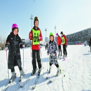 玩雪好去处！鸟巢体验崭新“雪趣”