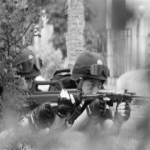 大学老师“弃笔从戎”当特警 能文能武身怀多技成“教头”