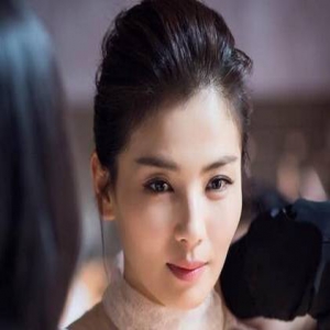 刘涛发文求失眠偏方 老公王珂甜蜜回应：我来！