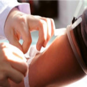 医生18年献血25000ml 等于6个成年人全身血液