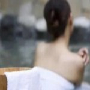 多名女浴客泡温泉遭“直播” 部分温泉馆禁带手机