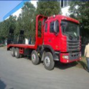 拖车3公里收1400元 车主质疑被告知还少收了200元