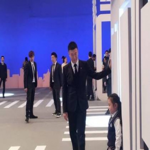 罗志祥身边男人太多？女友：其实就一个戏多的孙红雷