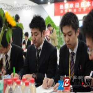 日本媒体工作者代表团到访贵州 “大数据”“阳明文化”成热点