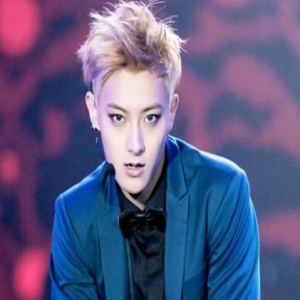 黄子韬手机丢失 发文求助急到爆粗口