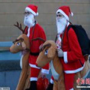 绝症5岁男孩临终前圆梦 在“圣诞老人”怀中逝去