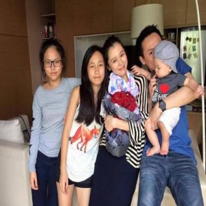 不晒继女照片太偏心？徐若瑄这样解释…