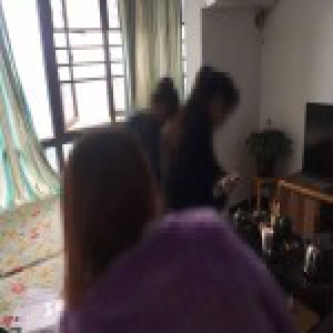 “土肥圆”老男人脚踏多条船 套路一模一样