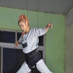 何洁参加节目怕受伤：不能挣钱没法带娃