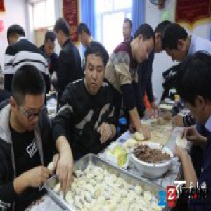 伽师县：包饺子 过冬至