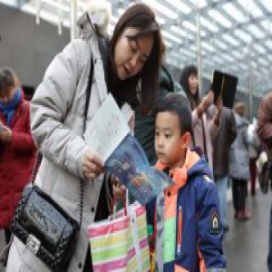 大剧院“开放日”冬日献礼 近万观众欢庆九周年