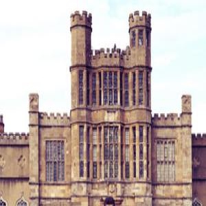 英国发布大学学费上涨通知 2017年秋季执行