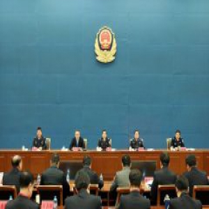 郭声琨：努力培养更多高素质的党和人民忠诚卫士