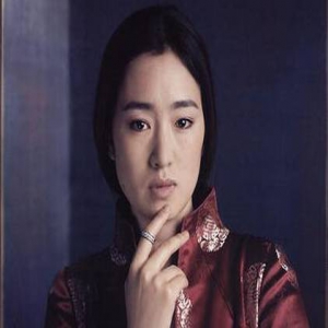 巩俐章子怡罕见旧照曝光 16年前的她们原来长这样…