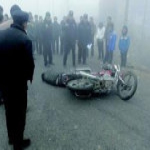 海口一男子平安夜酒后骑车 临近家门摔倒致死