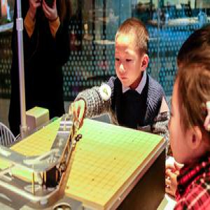 未来教育注重全脑发展 SOHO3Q助力TEDxKids