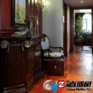 木地板搭配木门 意想不到的美