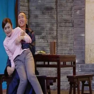 乌龙？秦岚工作室回应袭胸：剧情需要，都散了吧