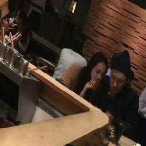 皮带大王千金疑默认与余文乐恋情 感谢网友力挺